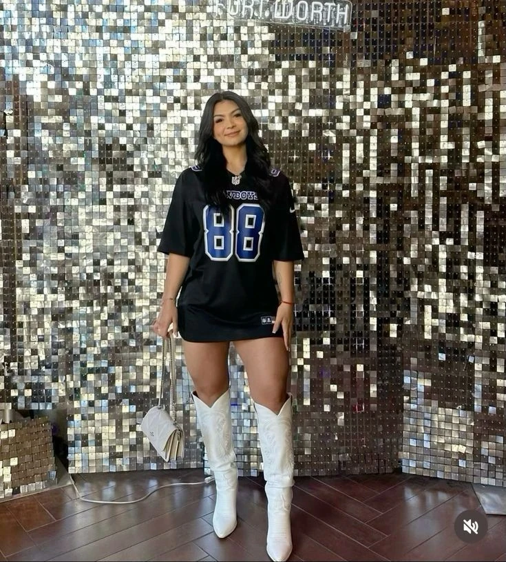 Oversized Jersey with White Boots