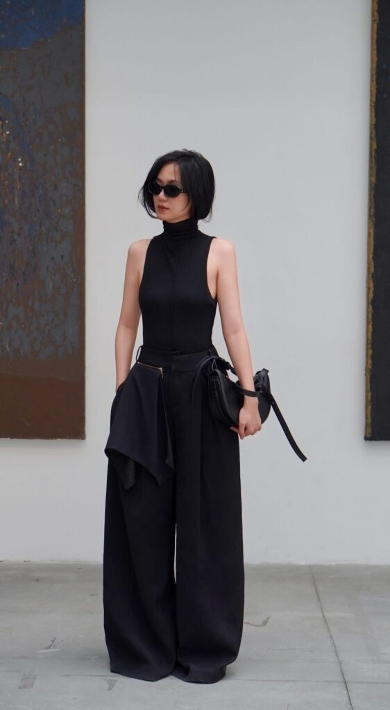 All-Black Minimalist Concert Elegance
