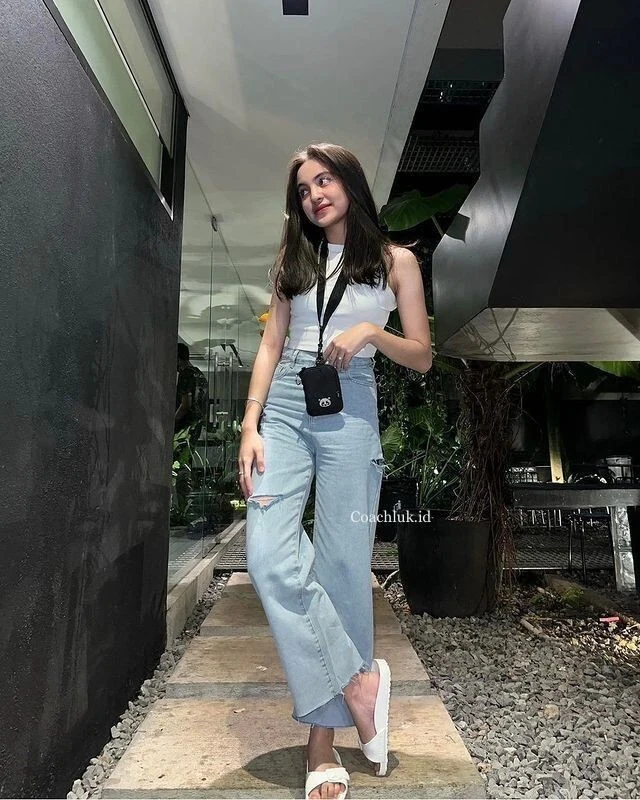 Light Wash Denim and Simple White Tank