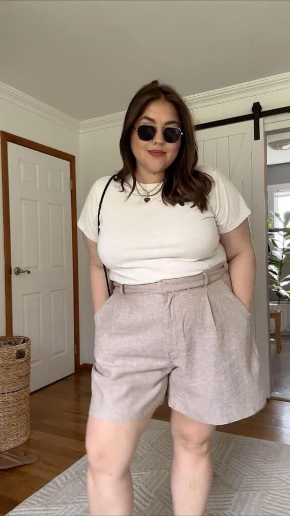 Casual Chic in Linen Shorts