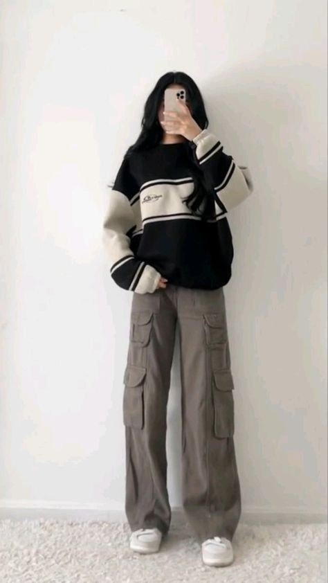 Oversized Striped Sweatshirt with Cargo Pants