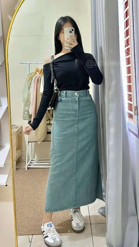 Chic Contrast: Black Top, Teal Skirt